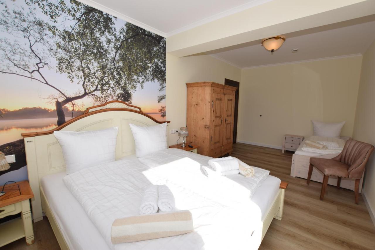 Landhaus Hideaway Mit Aussenpool, Sauna Und Kamin Bosau Bagian luar foto