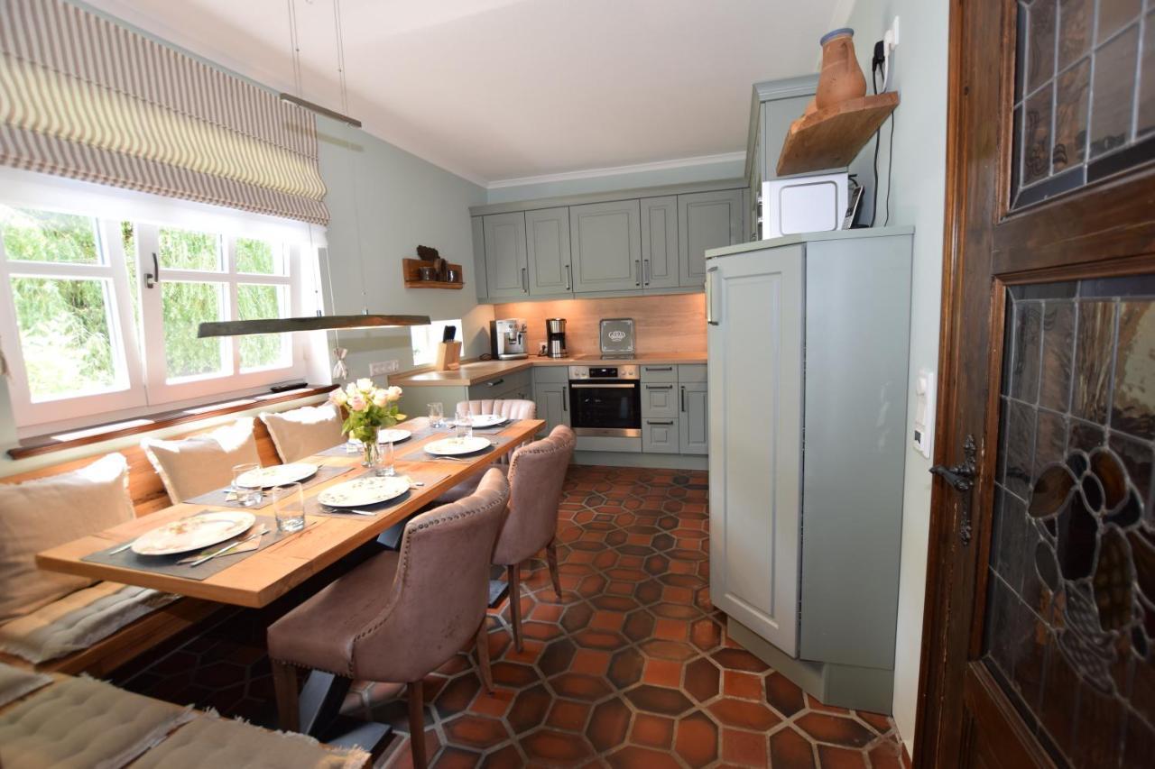 Landhaus Hideaway Mit Aussenpool, Sauna Und Kamin Bosau Bagian luar foto