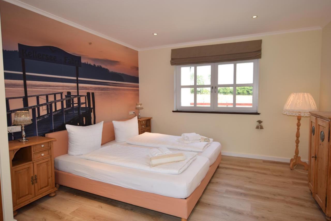 Landhaus Hideaway Mit Aussenpool, Sauna Und Kamin Bosau Bagian luar foto