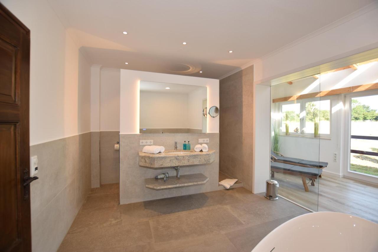 Landhaus Hideaway Mit Aussenpool, Sauna Und Kamin Bosau Bagian luar foto